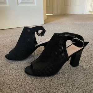 Kelly & Katie Black Peep Toe Heels